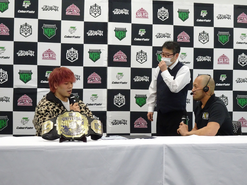 【記者会見】中澤マイケルがまんまとだまして3・27後楽園でのUNIVERSAL王座挑戦が正式決定！ メリットない？王者・MAOは奇襲を受け散々