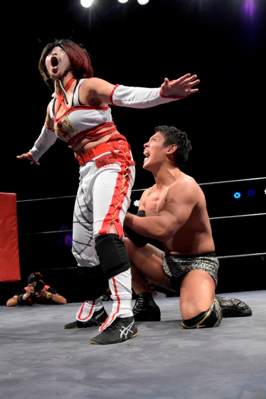 ALL OUT × SENDAI GIRLS PROWRESTLING DDT ProWrestling Official site