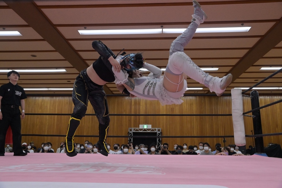 Rika Tatsumi Kaya Toribami