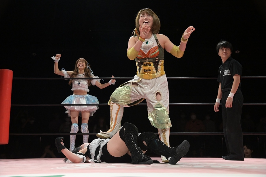 Mizuki, Yuka Sakazaki, Haruna Neko TJPW