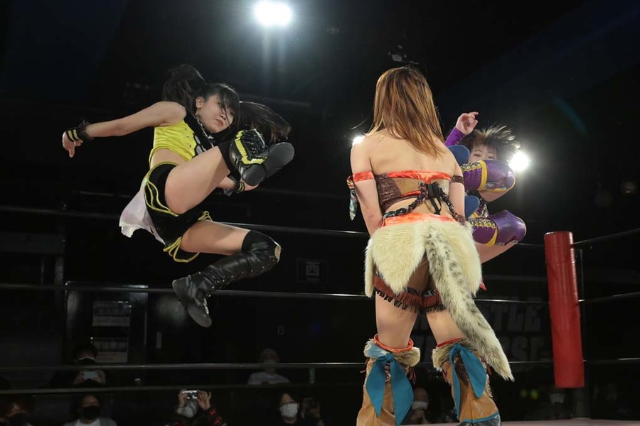 Suzume Arisu dropkick Shoko Nakajima TJPW