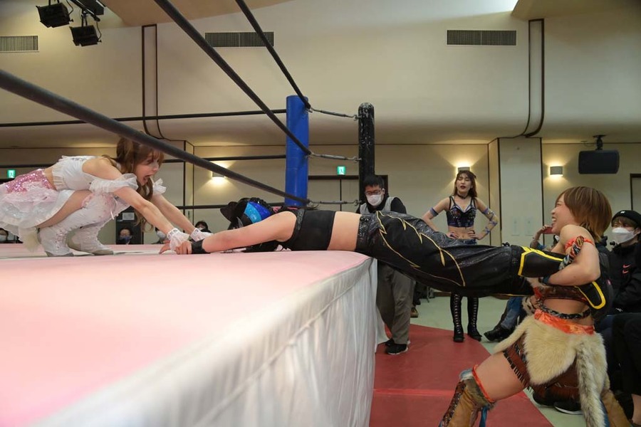 Mizuki, Kaya Toribami, Shoko Nakajima TJPW