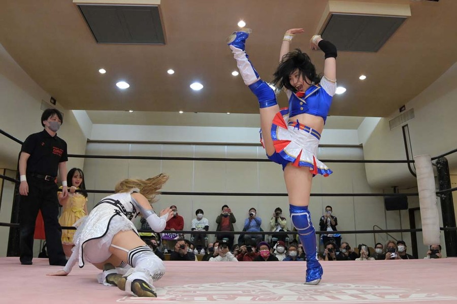 Rika Tatsumi Yuki Arai FINALLY