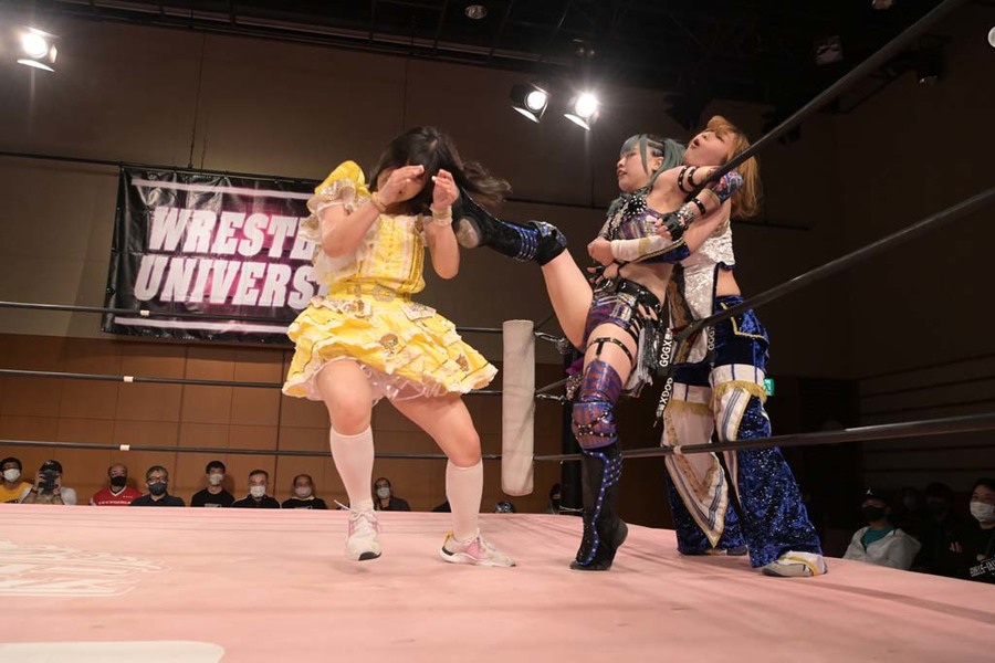 Hikari Noa kick Raku