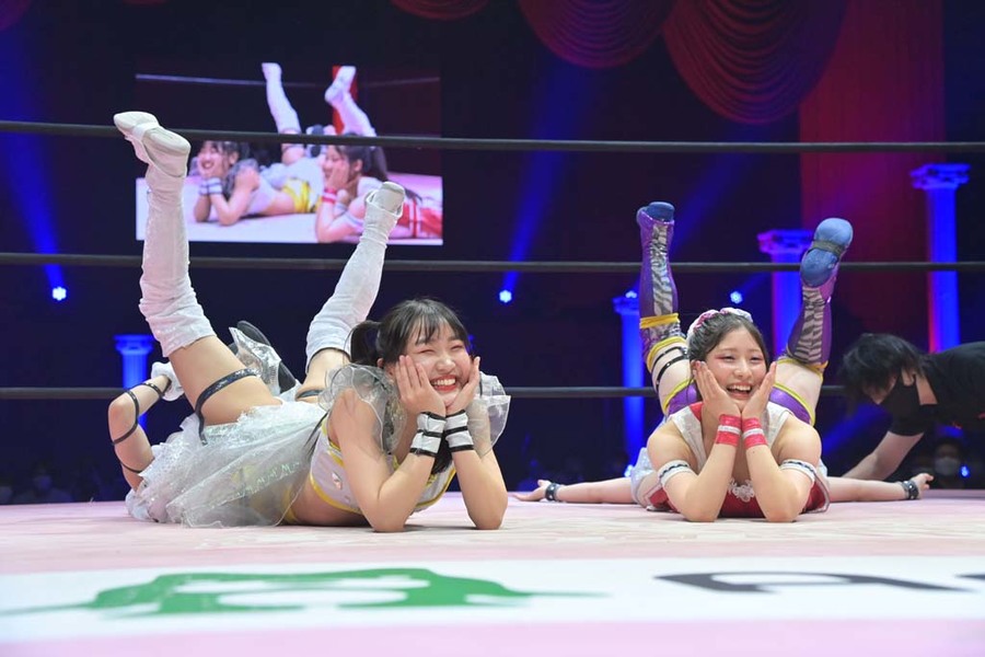 Suzume & Mei Suruga