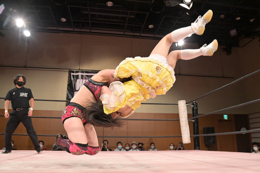 Miyu Yamashita Attitude Adjustment