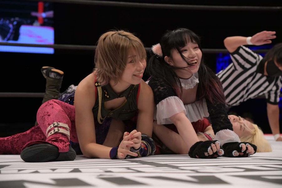 Nao Kakuta & Haruna Neko TJPW