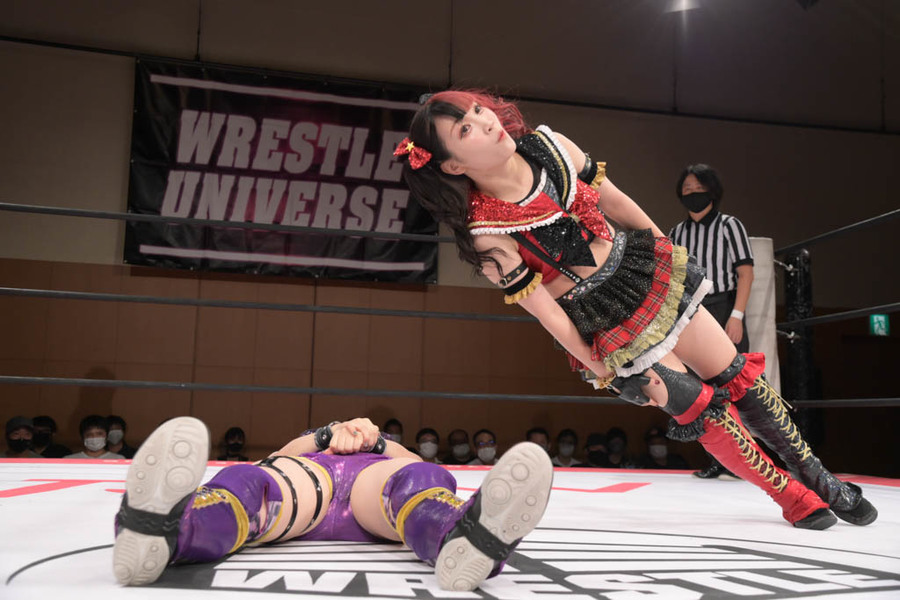Maki Itoh Kokeshi Arisu Endo
