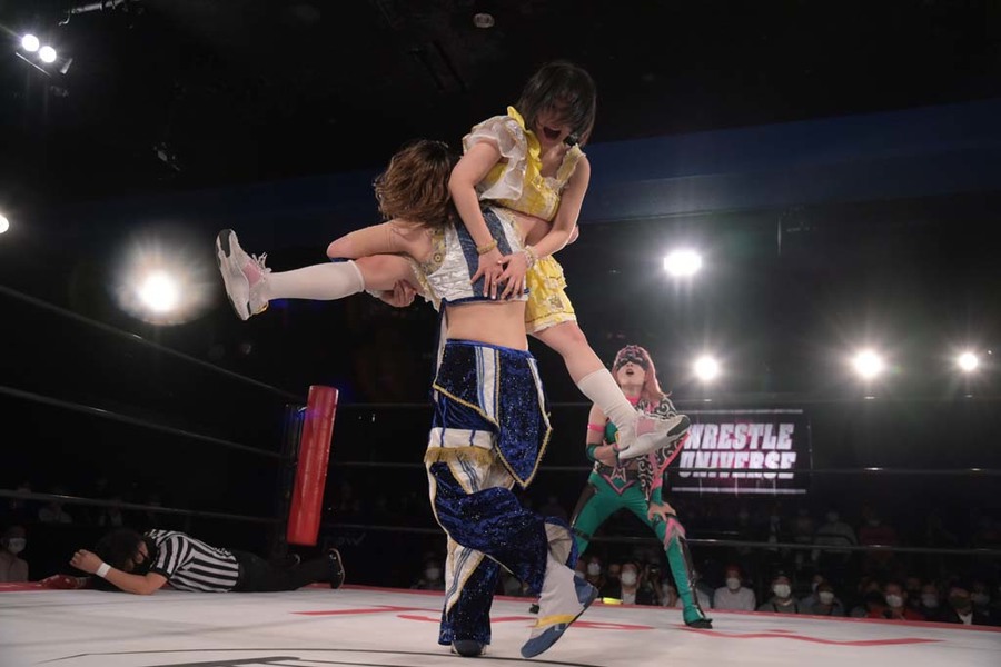 Mahiro Spinebuster