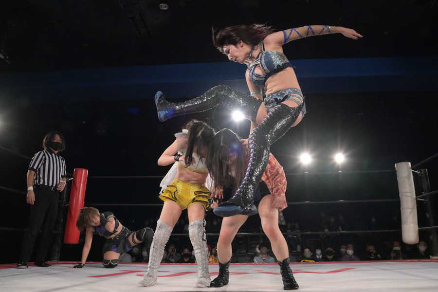Kamiyu Doble Famouser