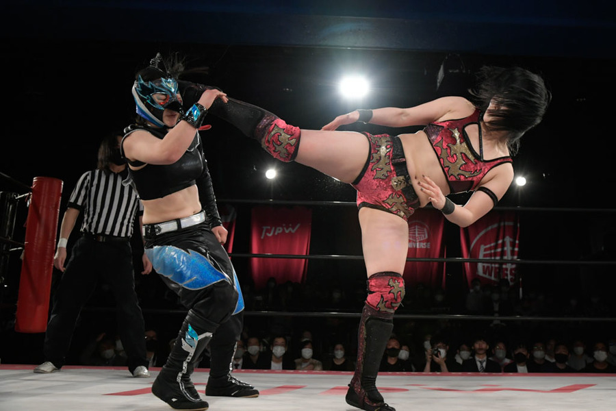 Miyu yamashita roundhouse kick tjpw