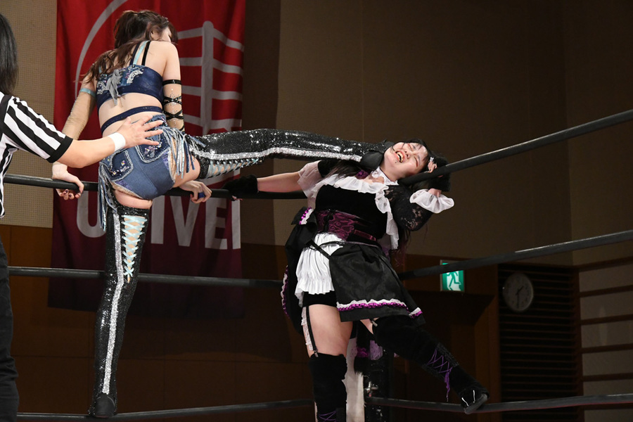 Kamiyu Chokes Haruna TJPW