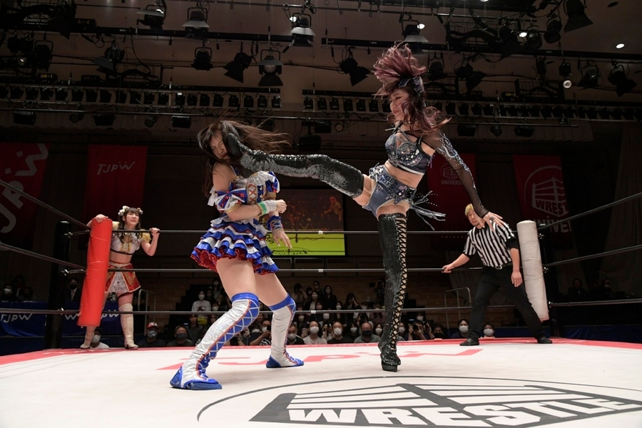 Kamiyu Big Boot TJPW