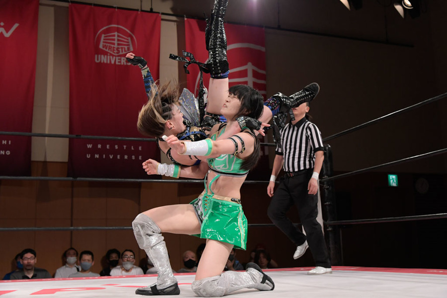 Hikari Noa Neckbreaker Drop