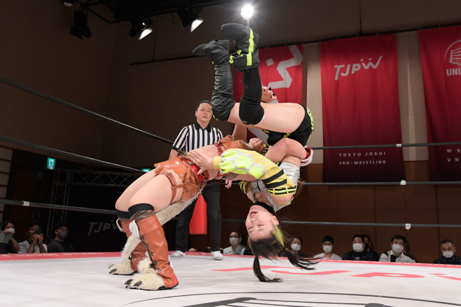 Shoko Nakajima Northern Lights Suplex Suzume TJPW